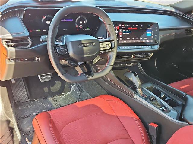 Used 2025 Dodge Charger Daytona Scat Pack w/ Track Pack AWD/4WD image 10