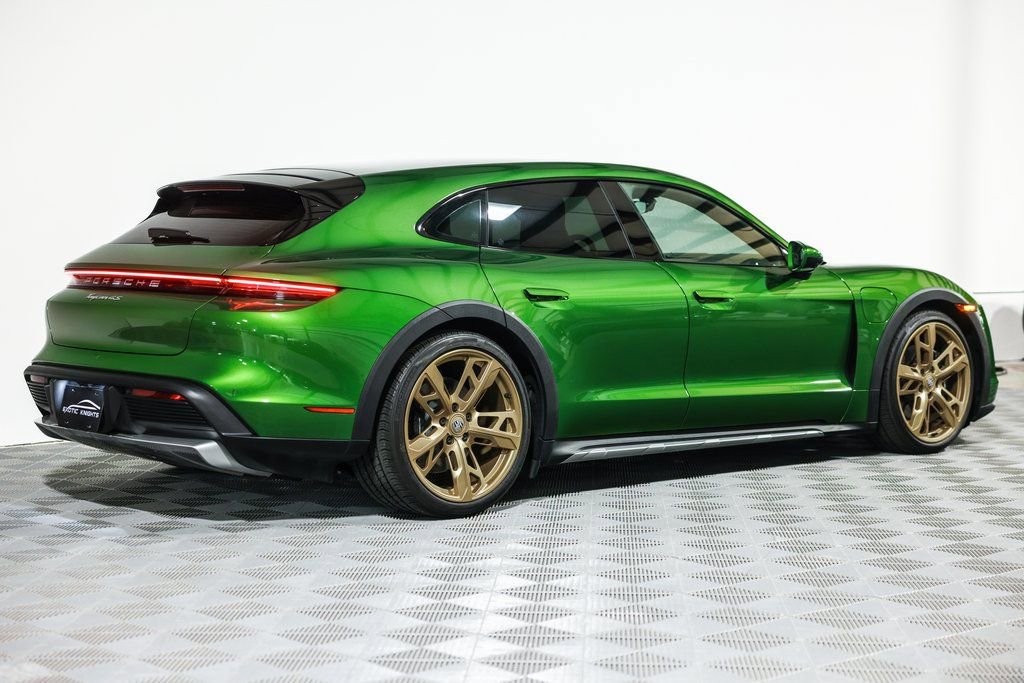 Used 2023 Porsche Taycan 4S AWD/4WD image 6