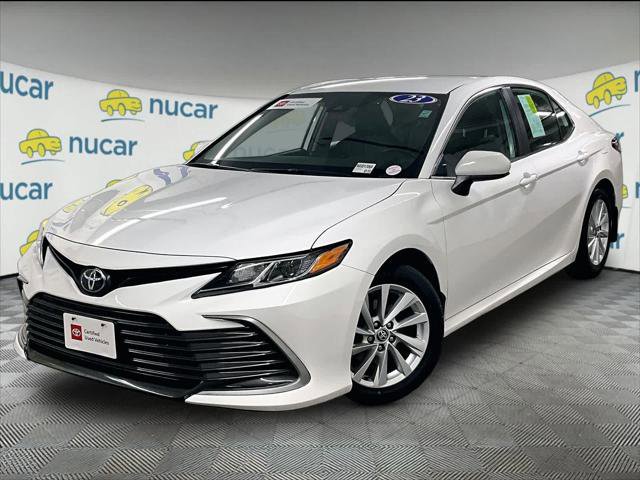 Certified 2023 Toyota Camry LE FWD image 3