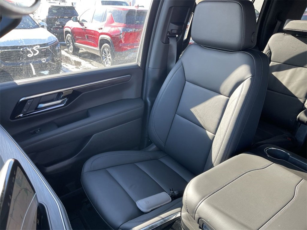 New 2026 Chevrolet Tahoe LT w/ Comfort Package image 25