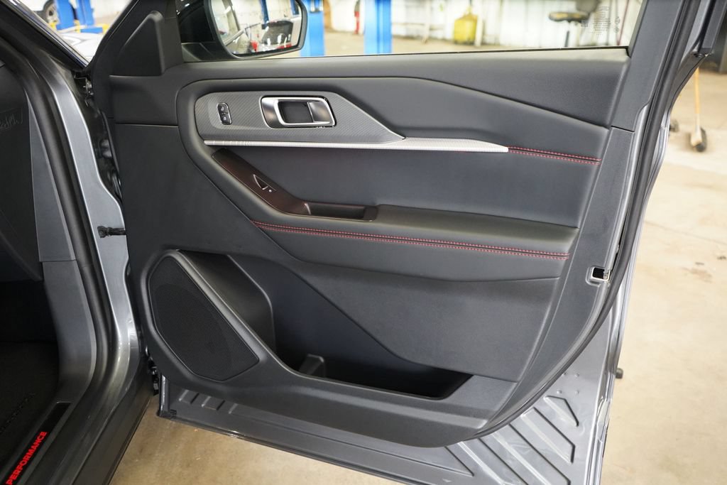 New 2026 Ford Explorer ST AWD/4WD image 19