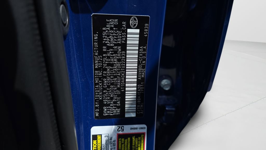 Used 2026 Toyota Camry SE FWD image 28