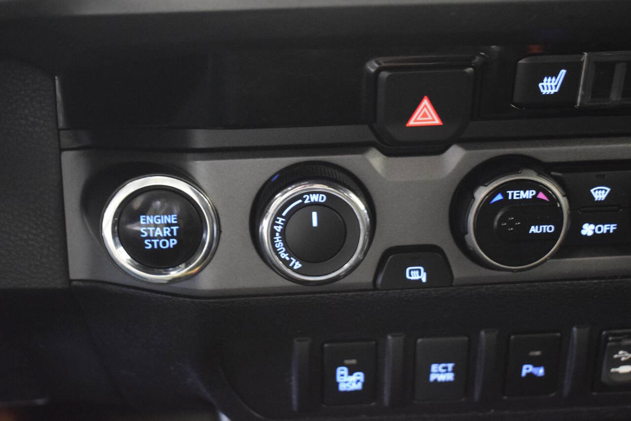 Used 2017 Toyota Tacoma TRD Pro AWD/4WD image 81