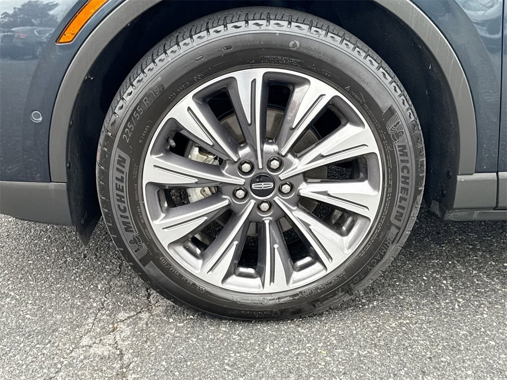 Used 2021 Lincoln Corsair Reserve w/ Equipment Group 201A image 19