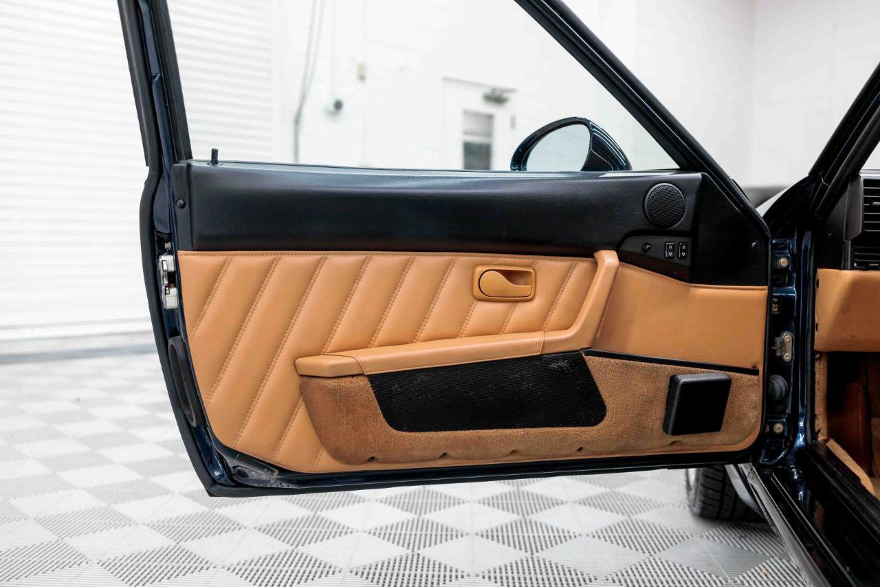 Used 1992 Porsche 968 Coupe RWD image 37