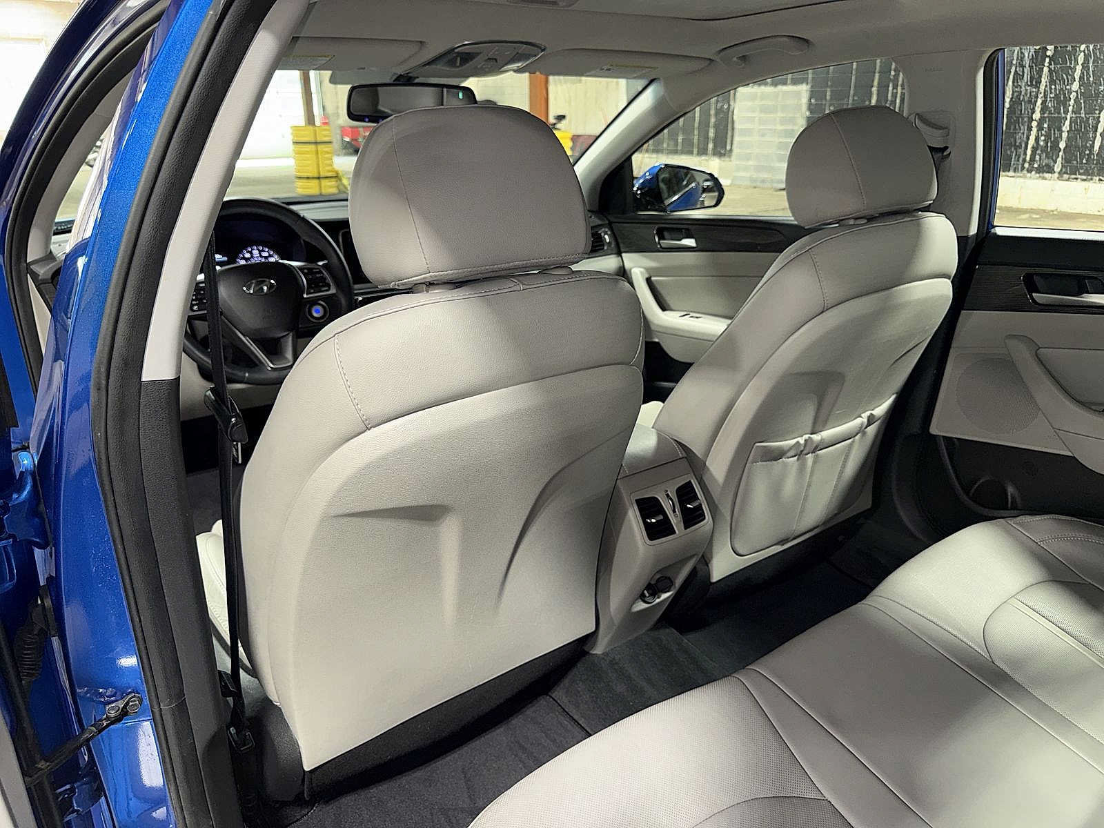 Used 2018 Hyundai Sonata Limited w/ Cargo Package FWD image 28