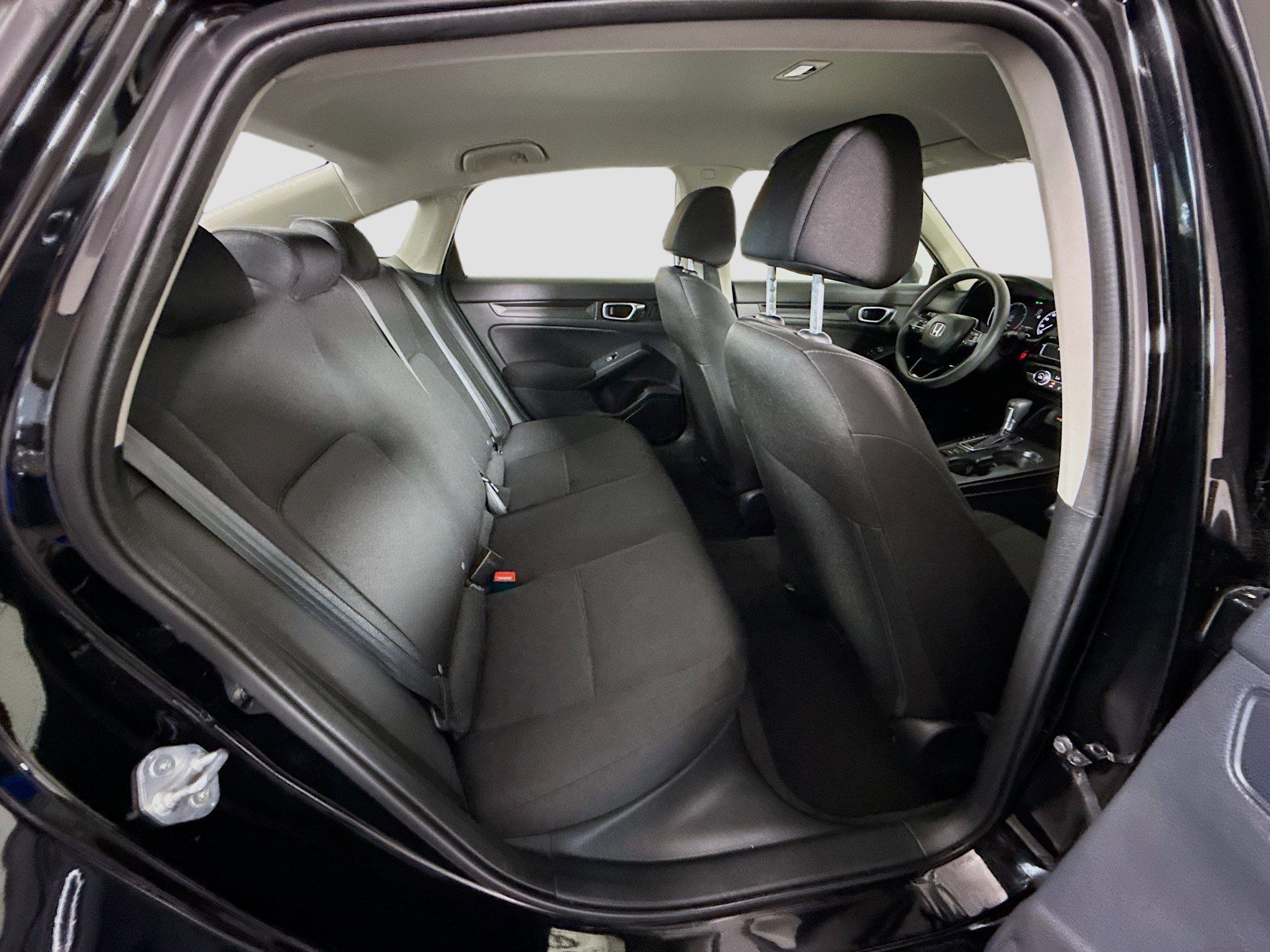 Used 2023 Honda Civic LX image 27