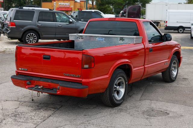 Used 2000 Chevrolet S10 Pickup LS w/ Preferred Equipment Group RWD image 14