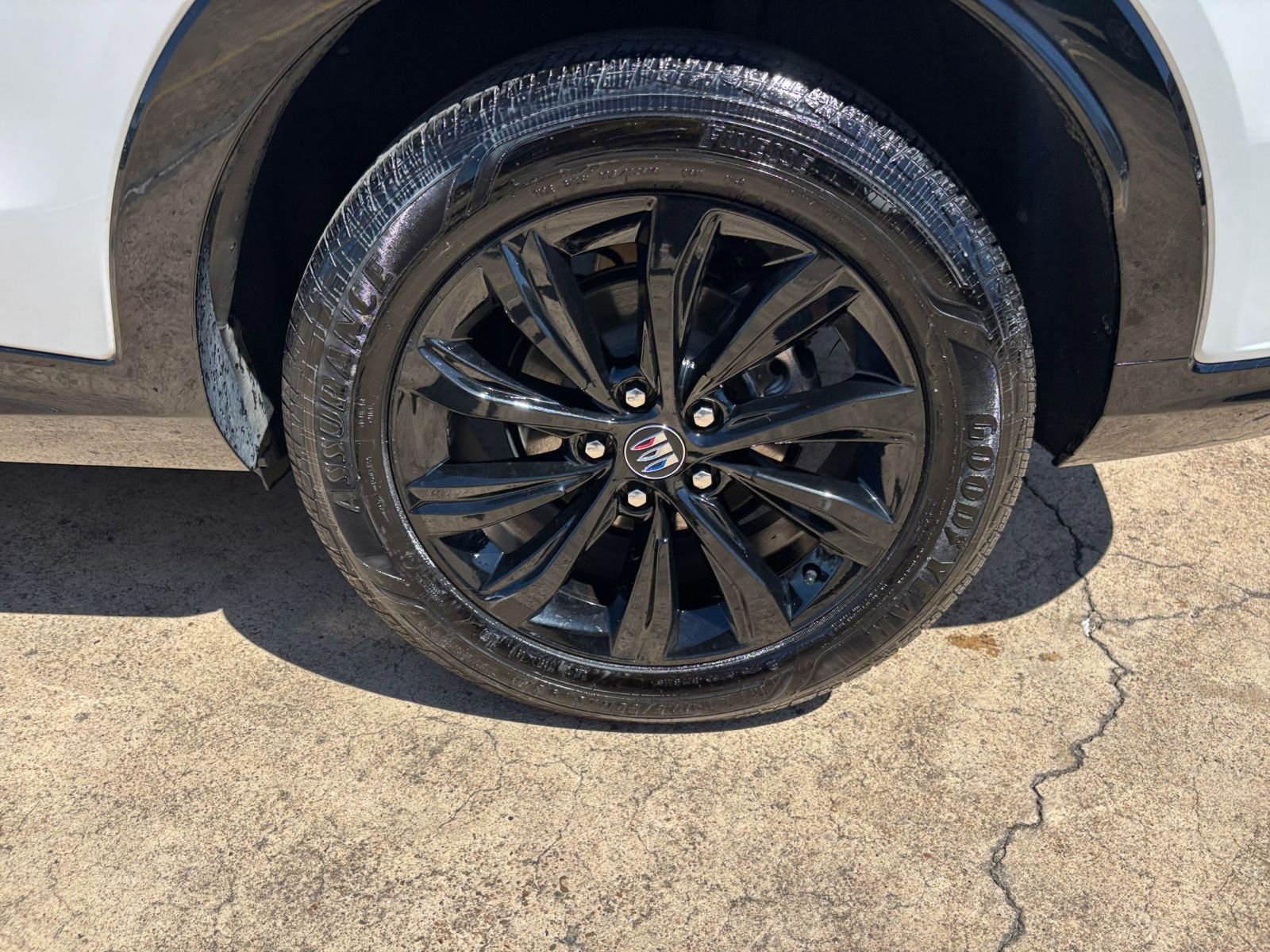 Used 2025 Buick Envista Sport Touring FWD image 29