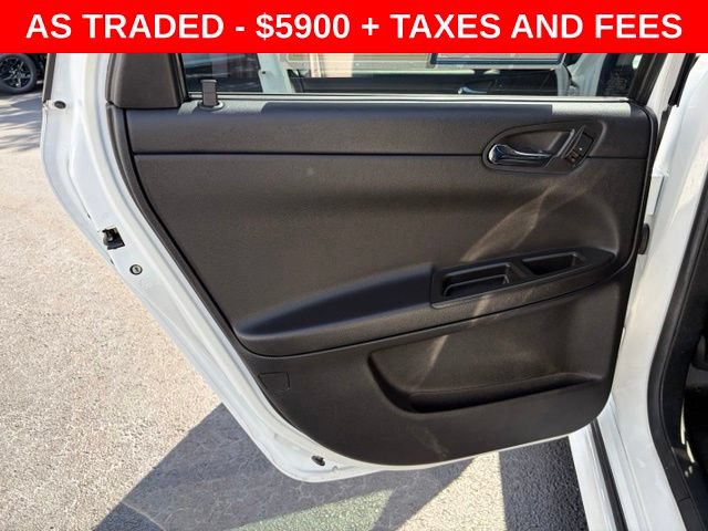 Used 2014 Chevrolet Impala LTZ FWD image 13
