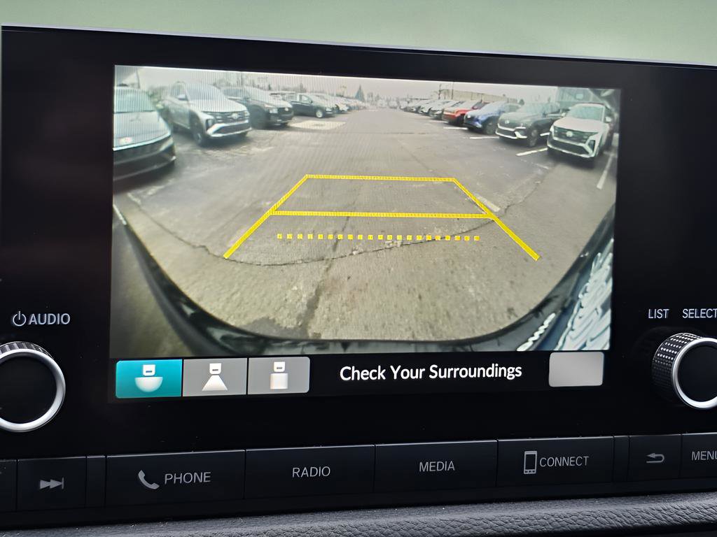Used 2025 Honda CR-V Sport image 29