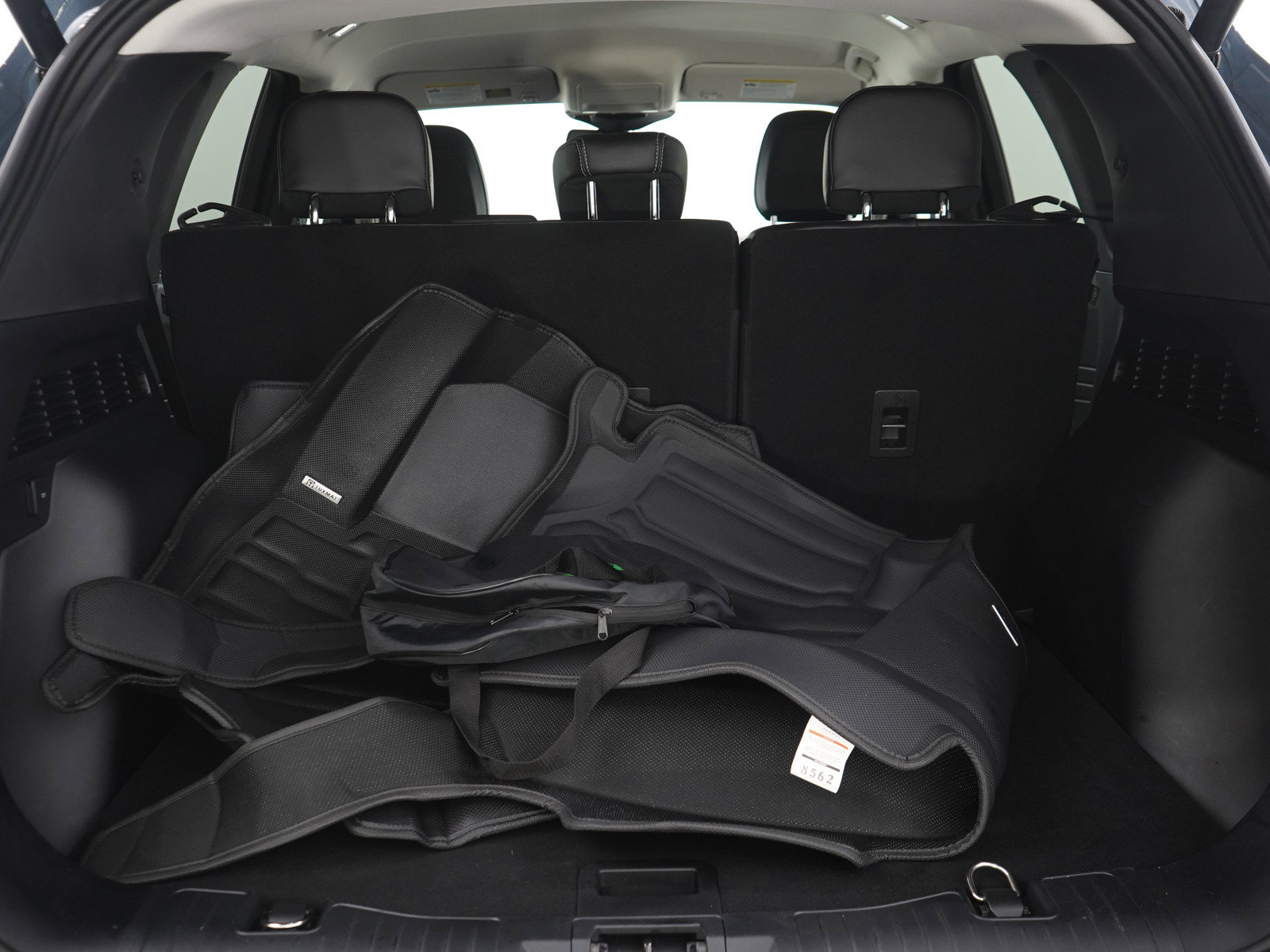 Used 2023 Ford Escape SE w/ PHEV Premium Package FWD image 11