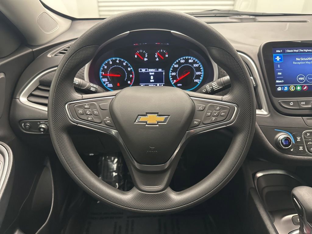 Used 2024 Chevrolet Malibu LT image 18