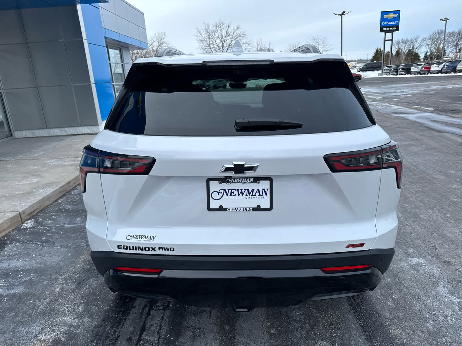 Used 2025 Chevrolet Equinox RS w/ Safety and Technology Package image 8