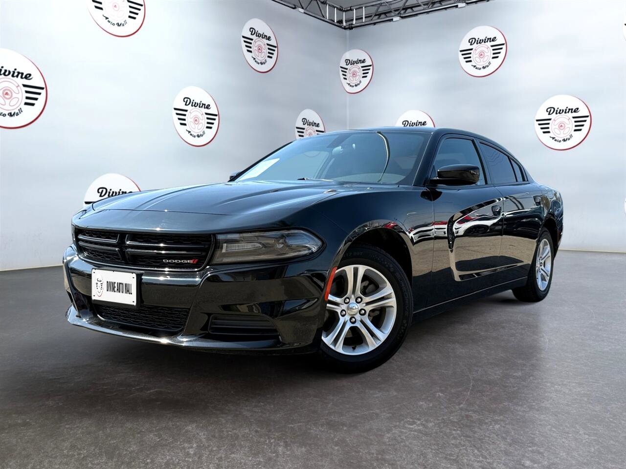 Used 2021 Dodge Charger SXT w/ Leather Interior Group