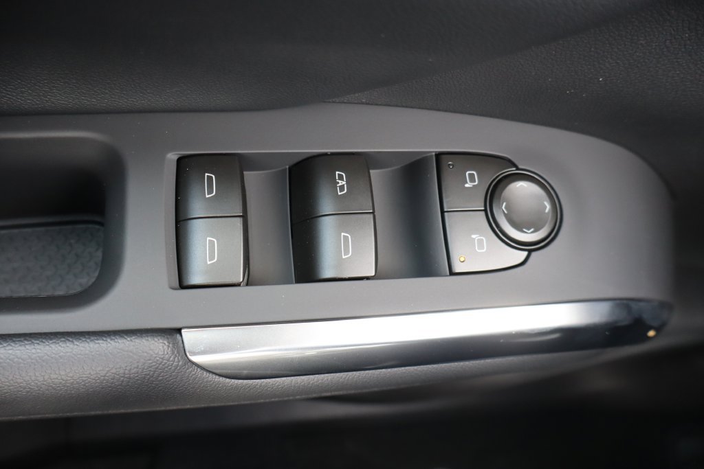 New 2027 Chevrolet Traverse LT w/ Midnight/Sport Edition AWD/4WD image 19