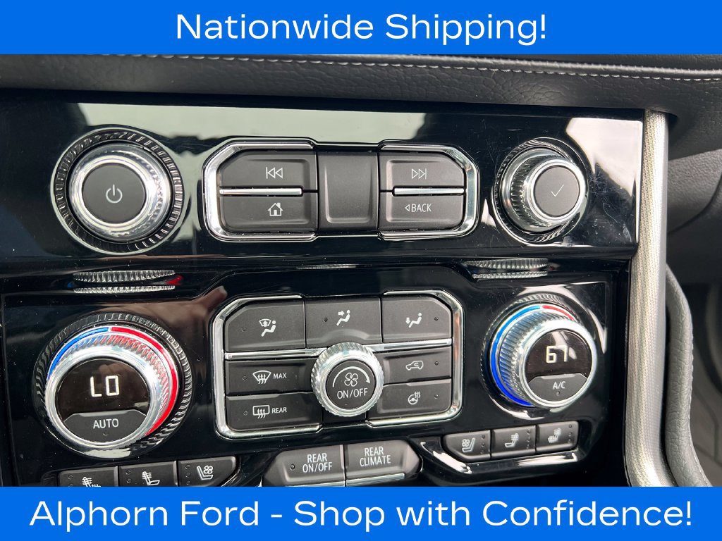 Used 2023 GMC Yukon XL Denali w/ Advanced Technology Package AWD/4WD image 24