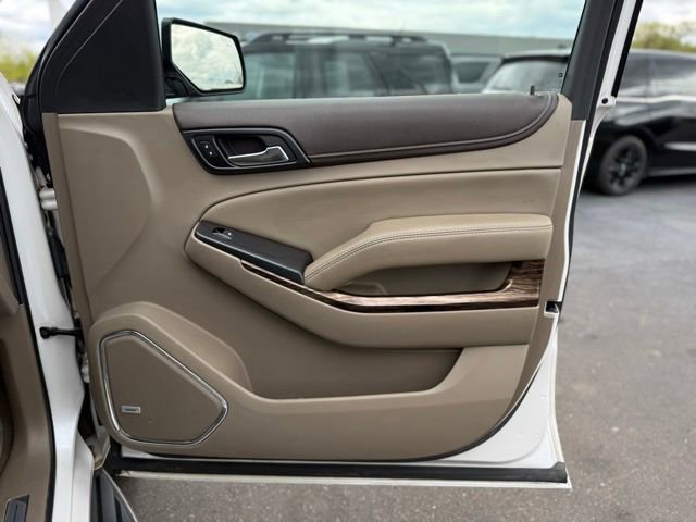 Used 2018 GMC Yukon XL SLT w/ Open Road Package AWD/4WD image 19