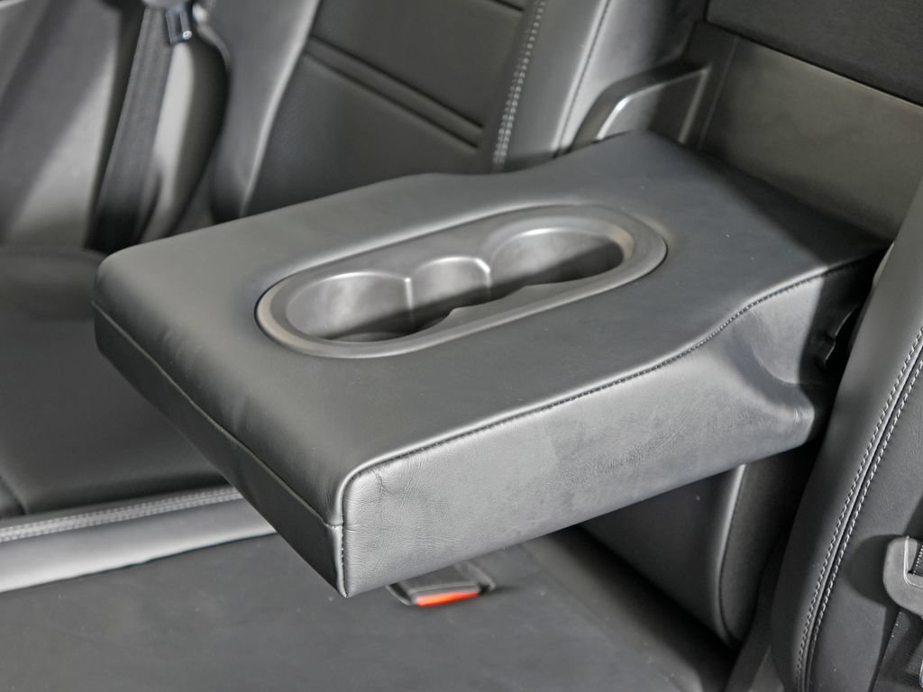 Certified 2023 Porsche Cayenne AWD/4WD image 37