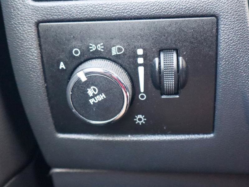 Used 2014 Dodge Challenger SXT Plus RWD image 18