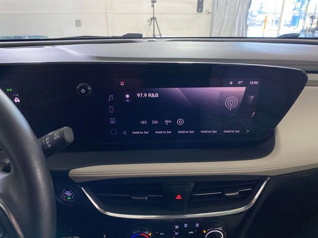 Used 2024 Buick Encore GX Sport Touring w/ Advanced Technology Package AWD/4WD image 40