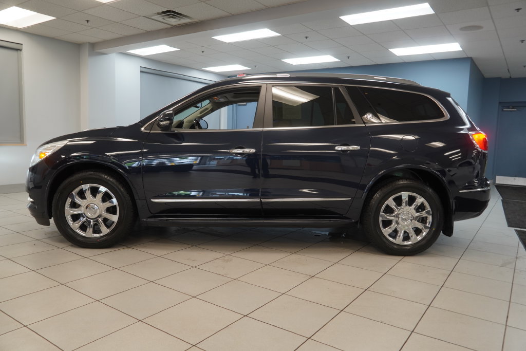 Used 2017 Buick Enclave Premium AWD/4WD image 2