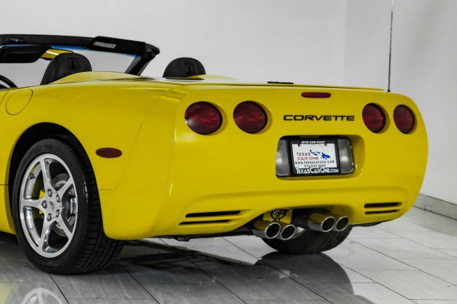 Used 2000 Chevrolet Corvette Convertible w/ Memory Pkg image 57
