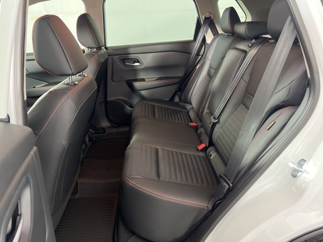 New 2026 Nissan Rogue SV image 10