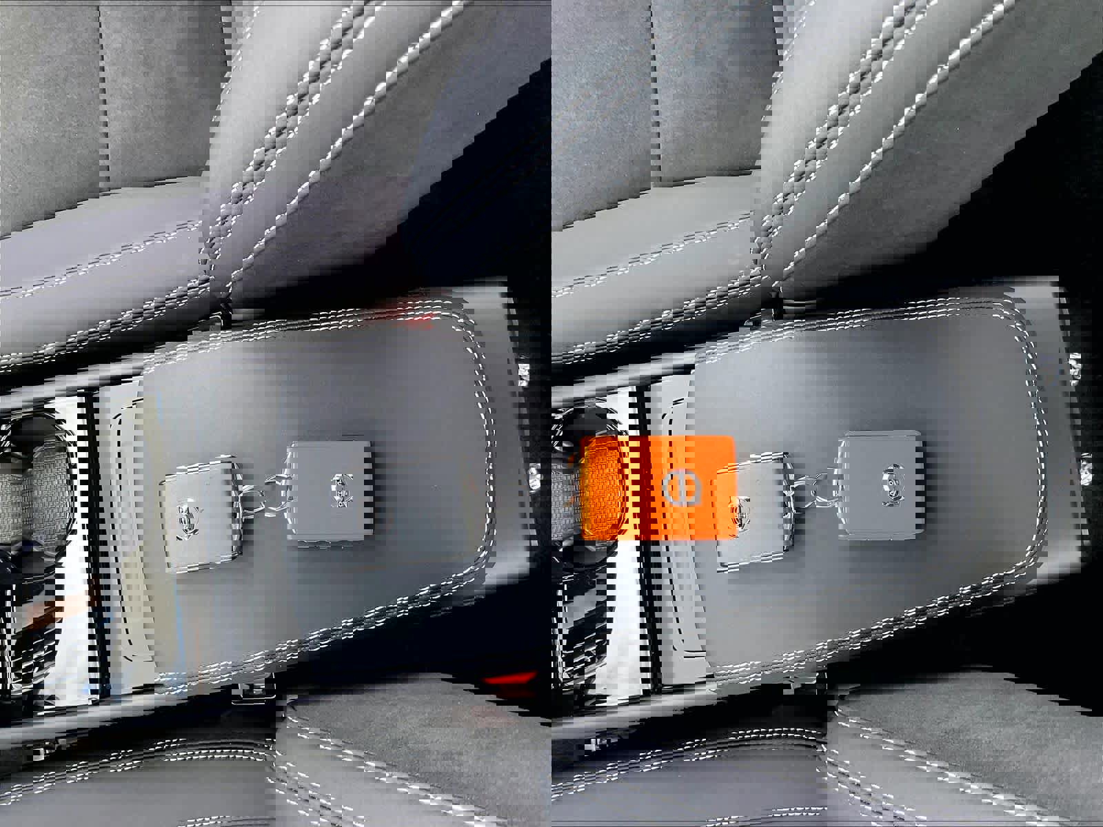 Used 2023 Volvo XC40 Recharge Plus w/ Protection Package Premier image 14