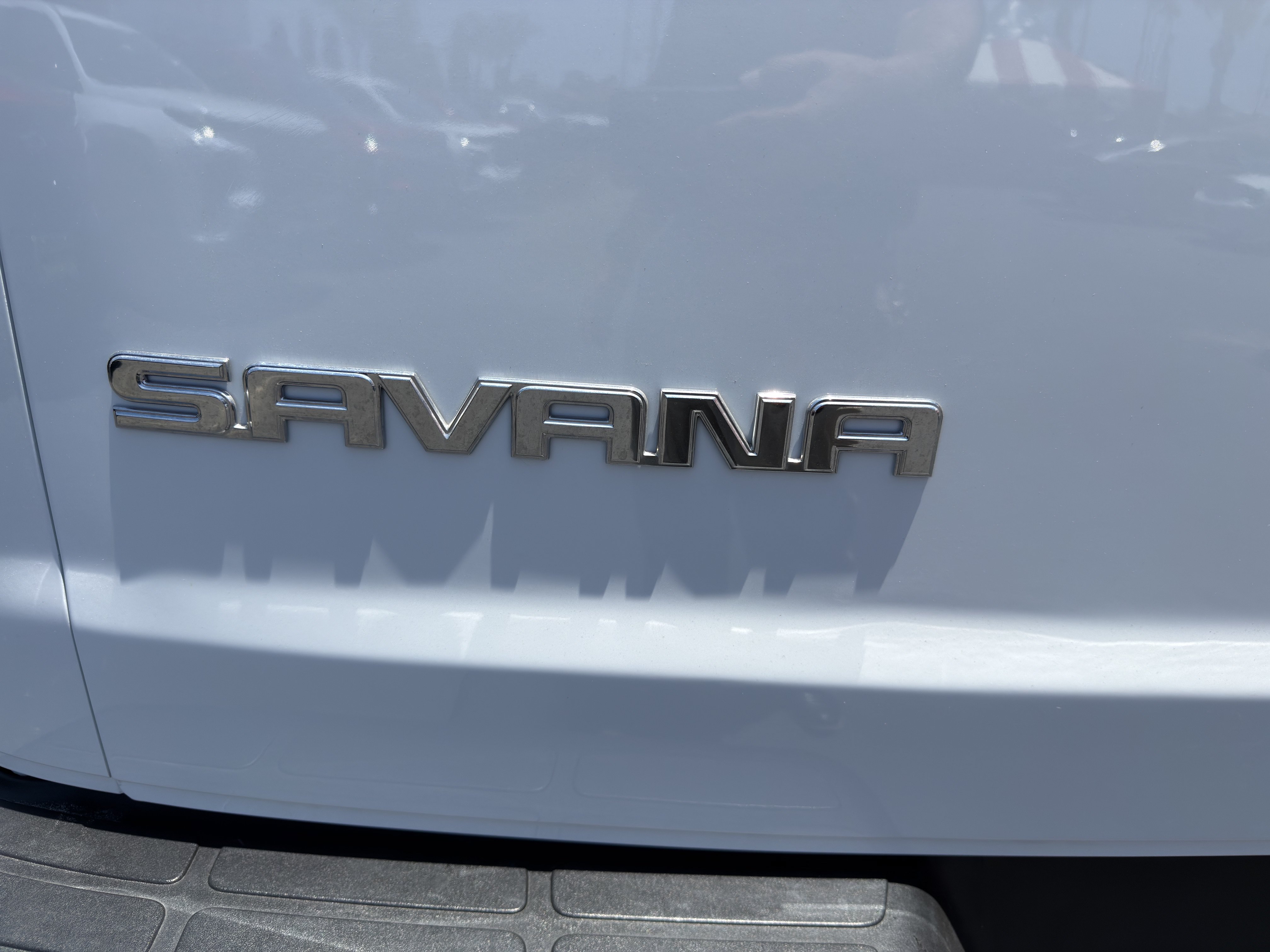 Used 2024 GMC Savana 2500 w/ Driver Convenience Package RWD image 37