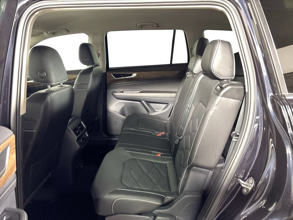 Certified 2025 Volkswagen Atlas SE AWD/4WD image 21