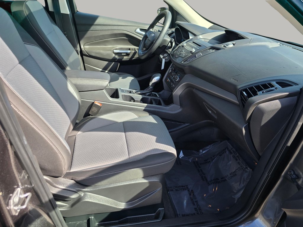 Used 2018 Ford Escape SE FWD image 28