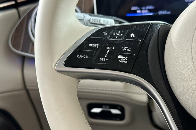 Certified 2023 Mercedes-Benz EQS 450+ 4MATIC SUV image 27