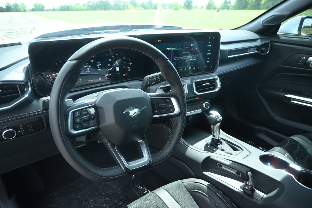 New 2026 Ford Mustang GT Premium w/ GT Performance Package RWD image 14