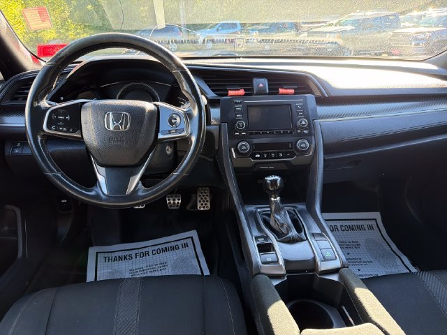 Used 2018 Honda Civic Sport image 15