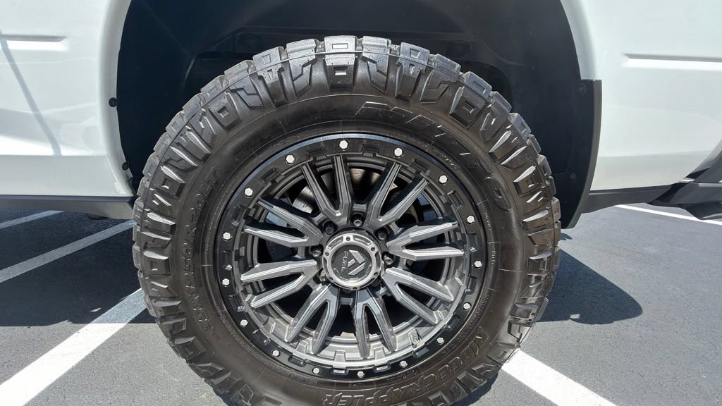 Used 2025 RAM 2500 Laramie AWD/4WD image 11