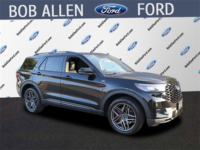 New 2025 Ford Explorer ST-Line w/ Premium Package