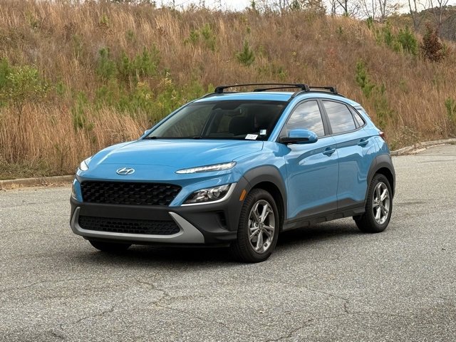 Used 2023 Hyundai Kona SEL image 2