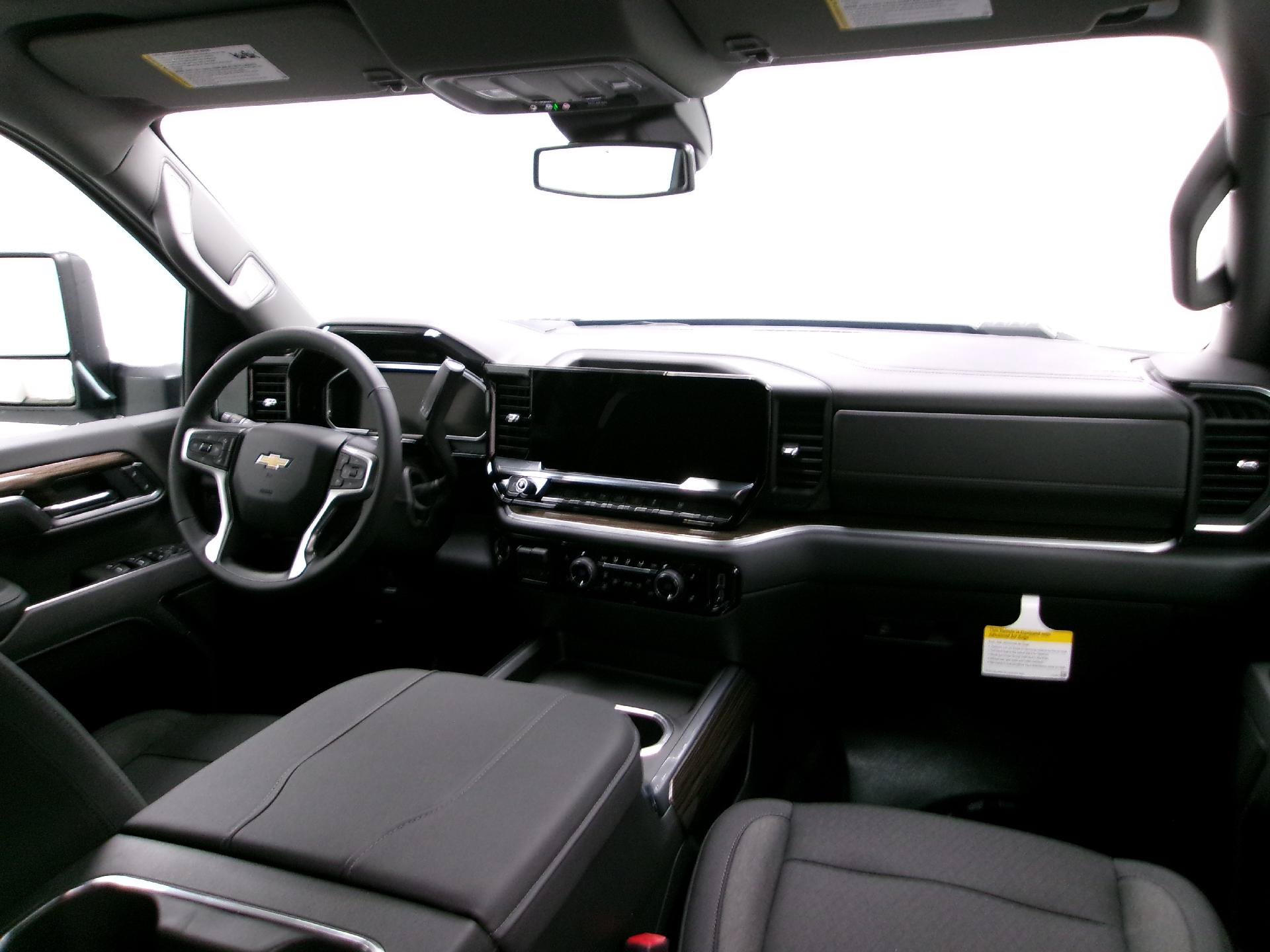 New 2026 Chevrolet Silverado 2500 LT AWD/4WD image 3