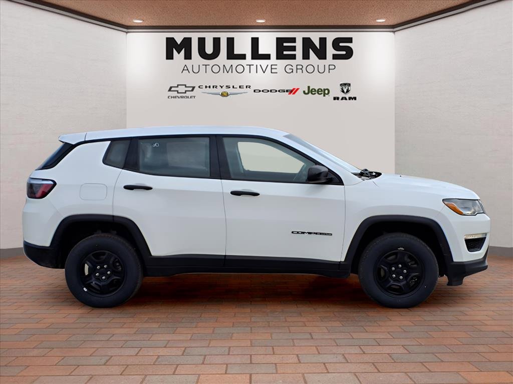 Used 2021 Jeep Compass Sport w/ Cold Weather Group image 4