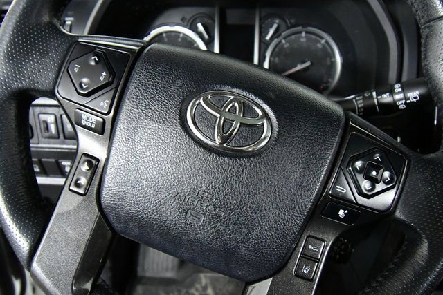 Used 2022 Toyota 4Runner TRD Pro image 2