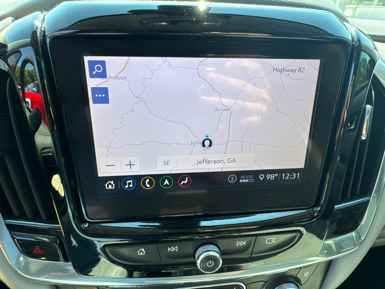 Used 2020 Chevrolet Traverse Premier FWD image 30