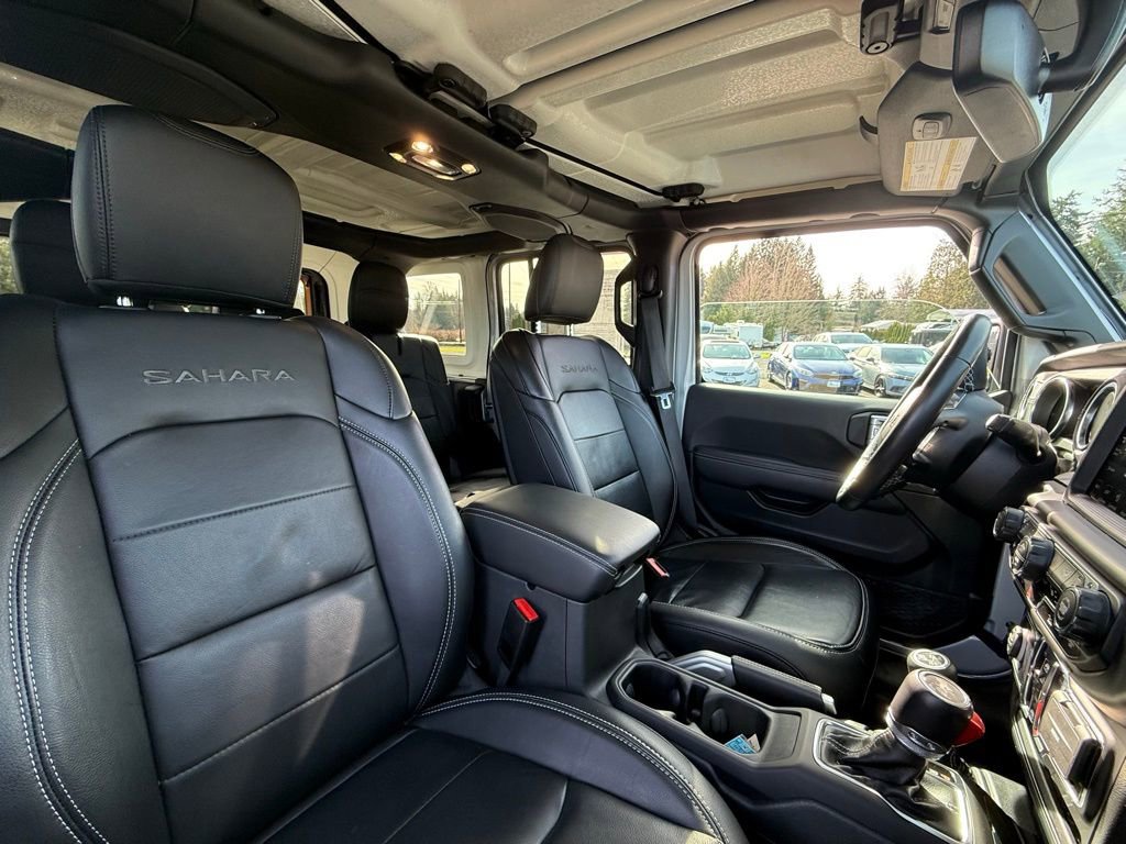 Used 2022 Jeep Wrangler Unlimited Sahara w/ Cold Weather Group image 21