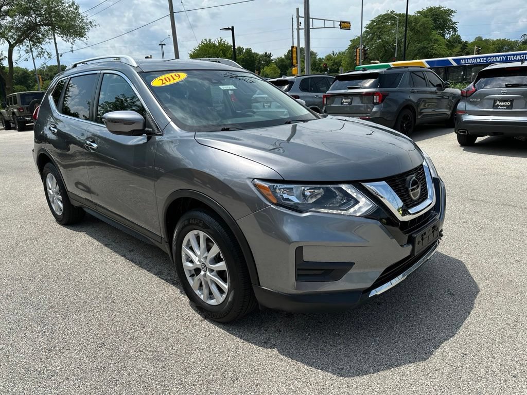 Used 2019 Nissan Rogue SV AWD/4WD image 4
