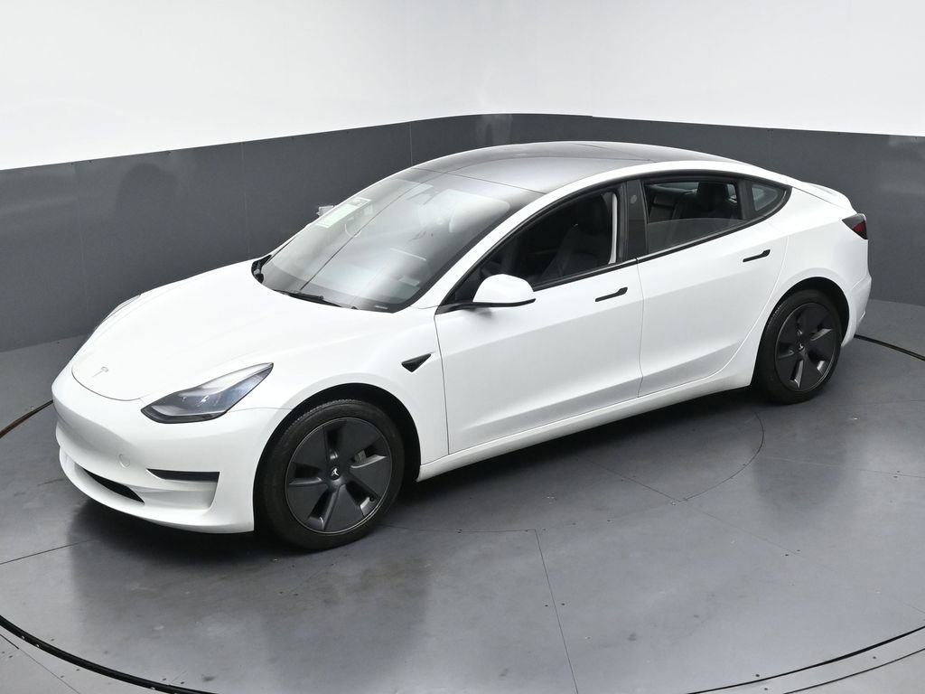 Used 2023 Tesla Model 3 Standard Range RWD image 40