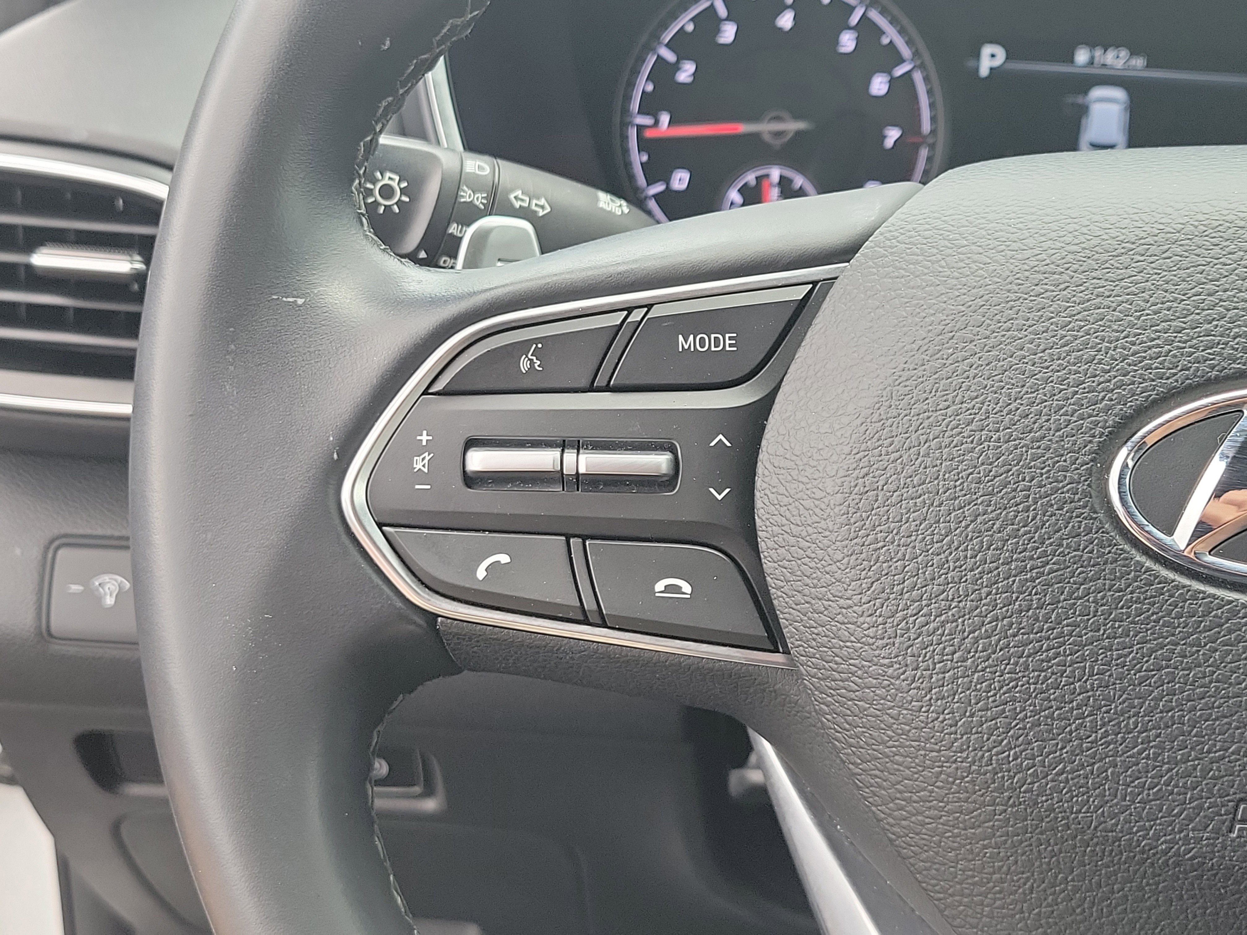 Used 2023 Hyundai Santa Fe XRT w/ Cargo Package image 27