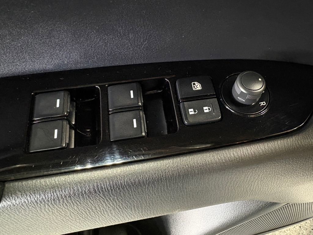 Used 2023 MAZDA CX-5 AWD 2.5 S w/ Preferred Package image 14