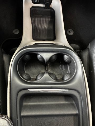 Used 2020 Chrysler Pacifica Touring-L FWD image 24