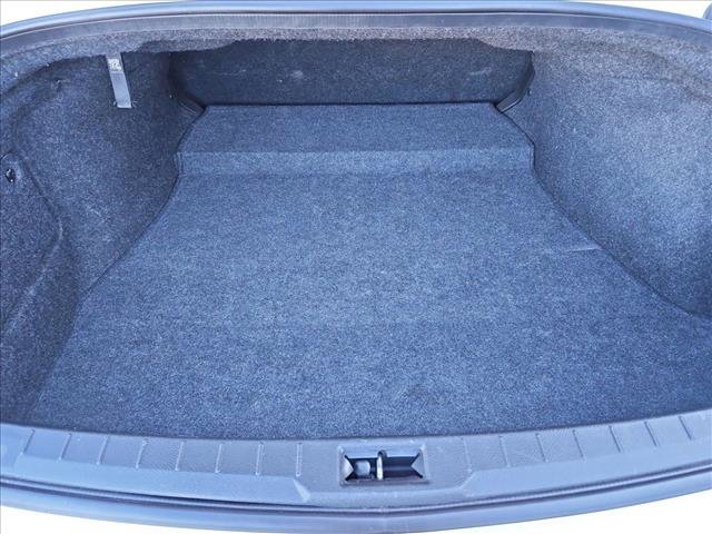 Used 2018 INFINITI Q60 2.0t w/ Moonroof Package RWD image 6