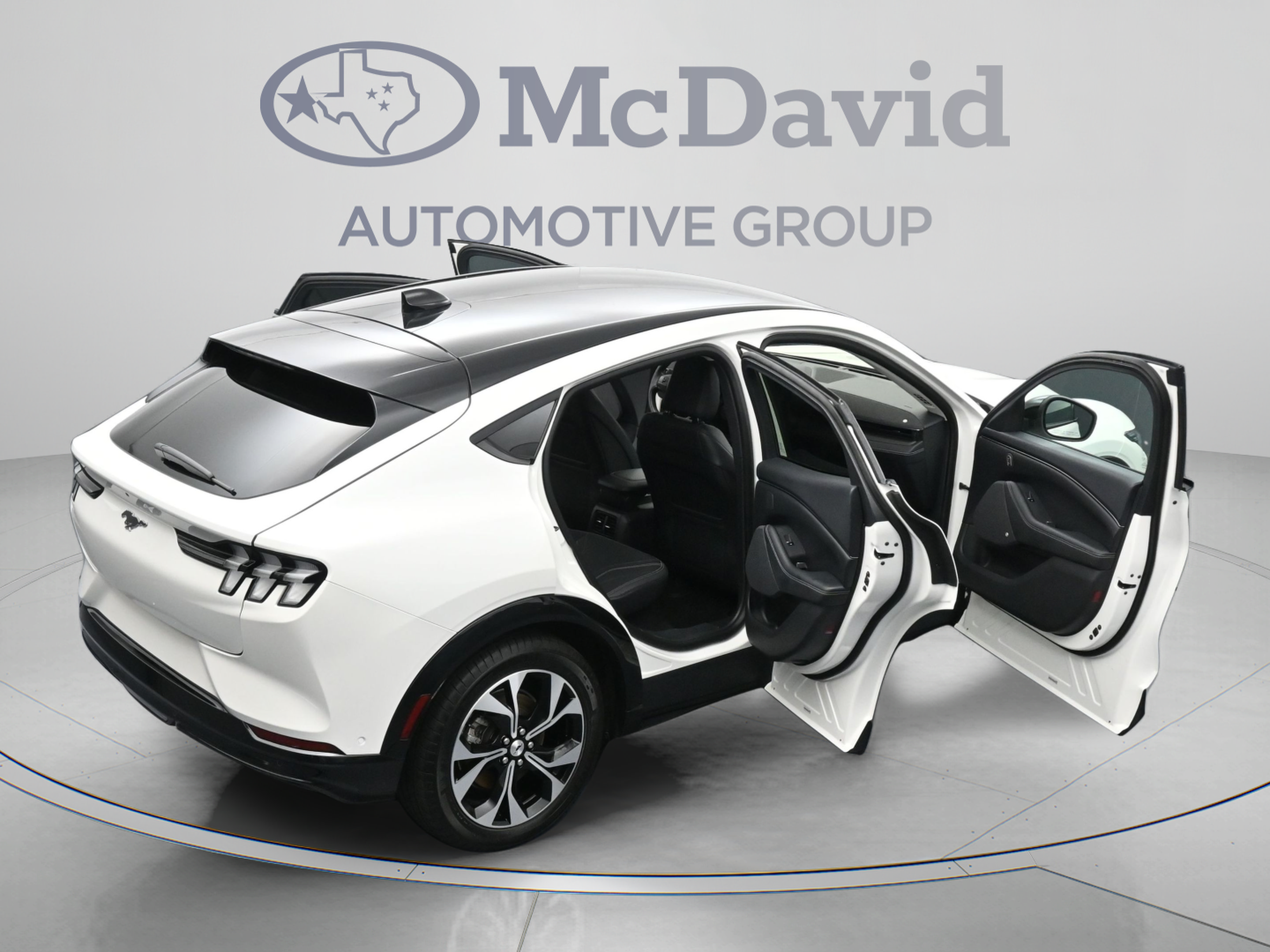 Used 2023 Ford Mustang Mach-E Premium AWD/4WD image 46